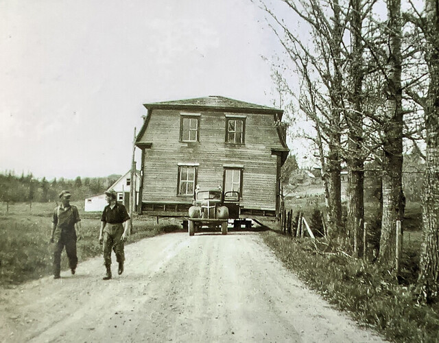 Déménagement de la maison de Gélas Martel