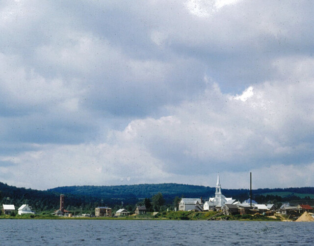 Moulin à scie vu du village