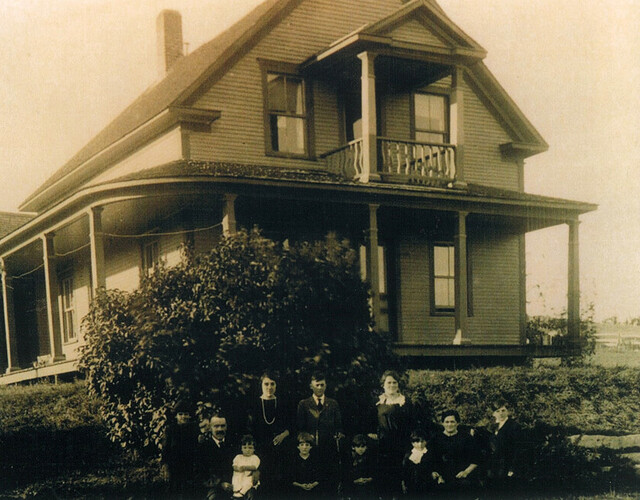 Famille Alphonse Grenier et Malvina Giguère